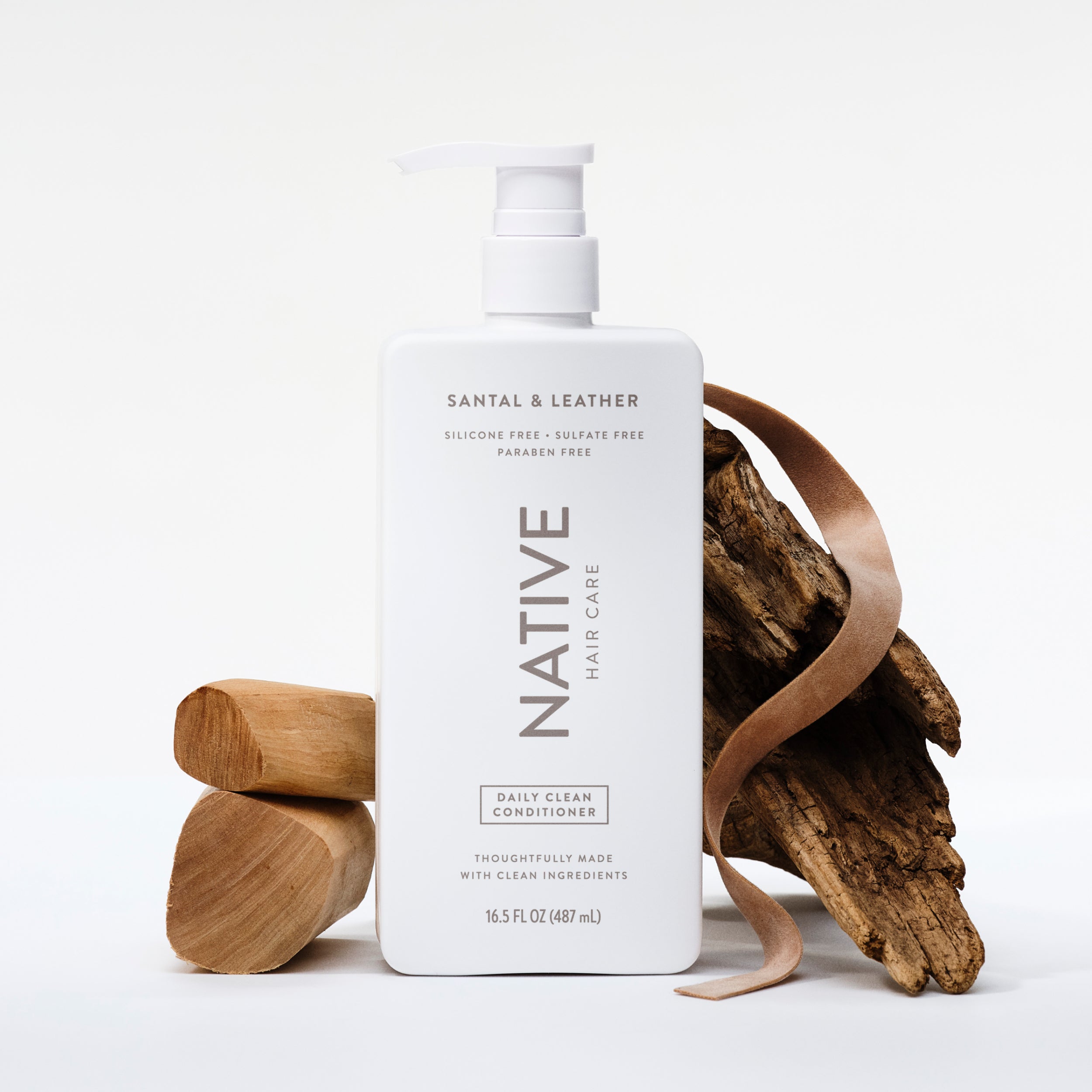 Daily Clean Conditioner - Santal & Leather / Classic / 16.5oz | Fresh Daily Routine
