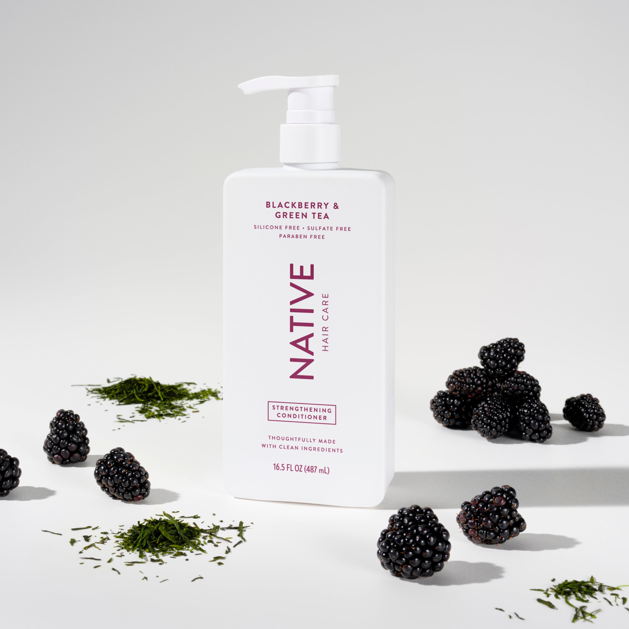 Strengthening Conditioner - Blackberry & Green Tea / Classic / 16.5oz | Fresh Daily Routine